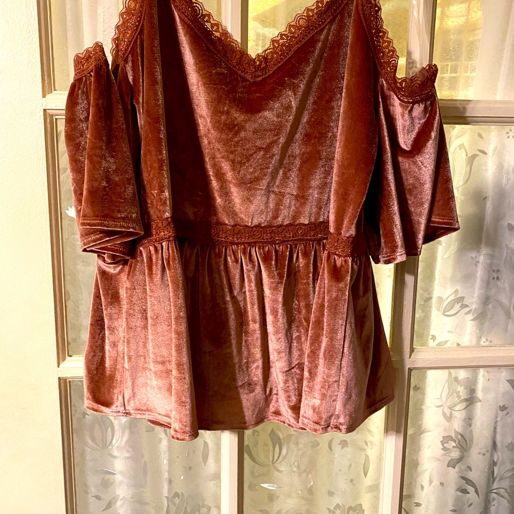 Peasant top
